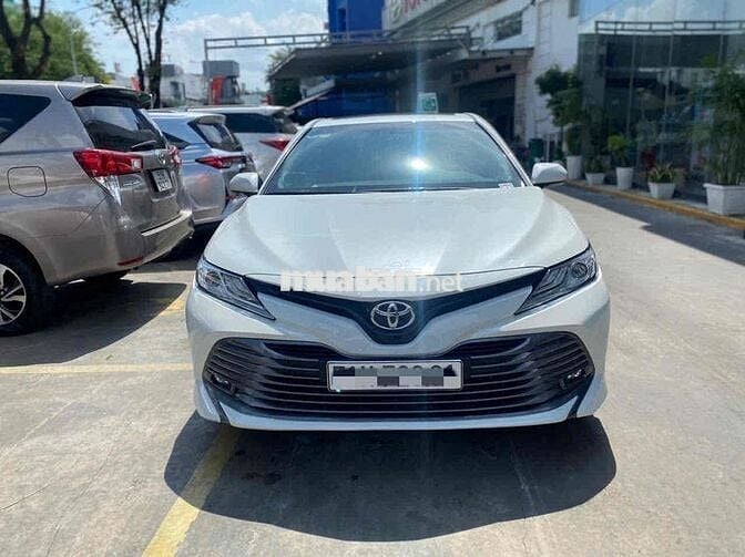 Toyota Camry 2019 2.5Q - 31000 km