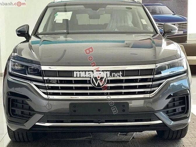 Volkswagen Touareg Luxury 2.0 TSI 2023 - Màu xám