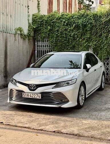 TOYOTA CAMRY 2.5Q 11.000km model 2021 sản xuất 202