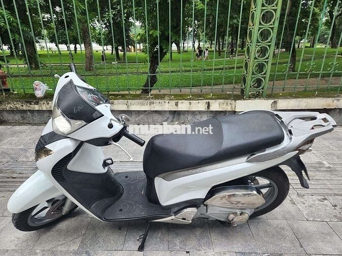 Xe SH 125 nhập khẩu, chính chủ, nữ đi
