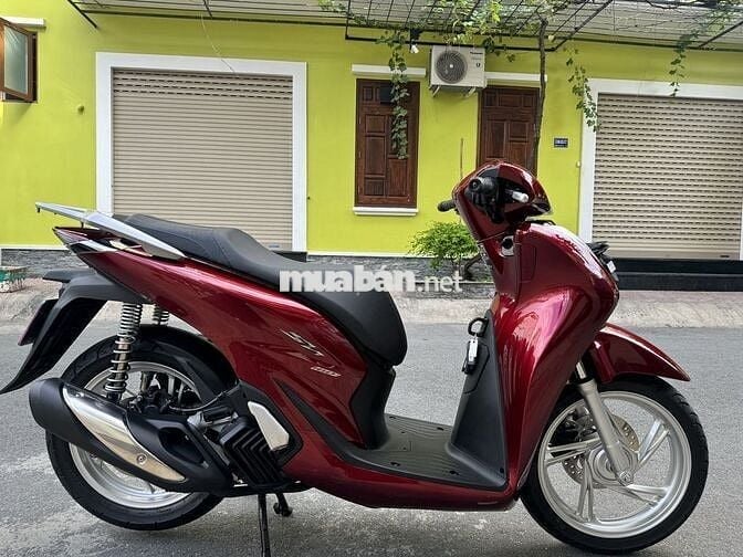 SH160 11/2024 odo đúng 389 cây số mới như xe hãng
