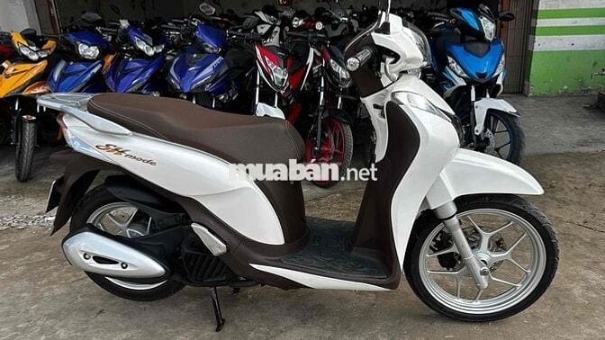 SH Mode 2015 trắng nâu 58730 ( hỗ trợ góp )