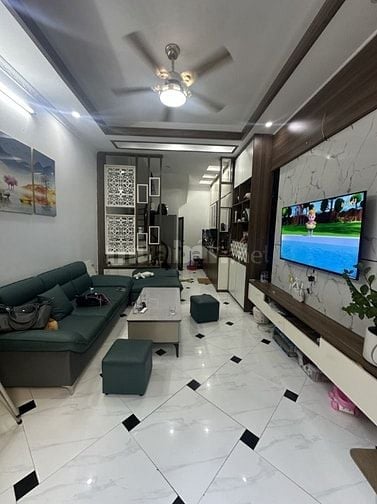 BÁN NHÀ Ỷ LA, DƯƠNG NỘI, LÔ GÓC 5T/33M, FULL NỘI THẤT, GIÁ 5,75 TỶ.