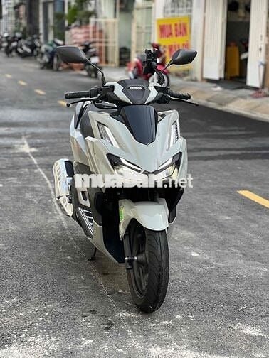 chuyển nhượng. vario 160 abs.
