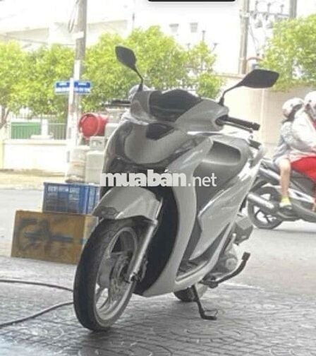 Cần bán xe Sh đời 2020 125i ABS còn rất mới zin