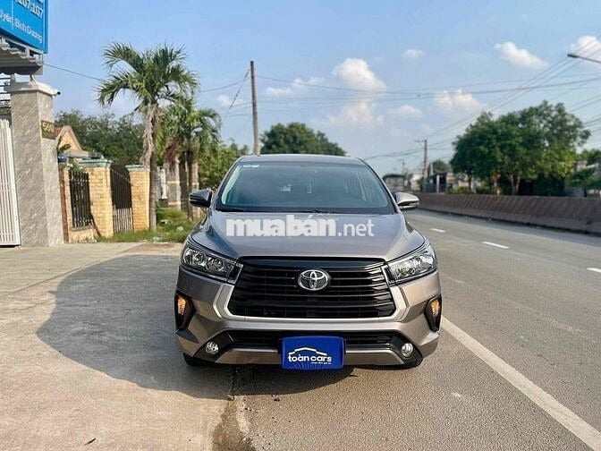 Innova 2022 2.0E odo 54 ngàn km
