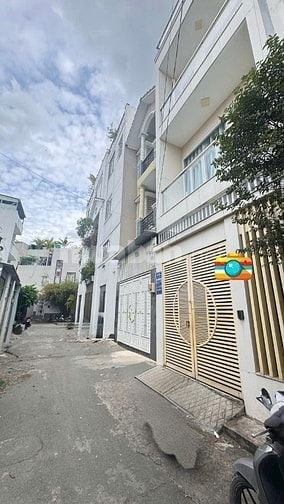 ĐỐI DIỆN VẠN PHÚC CITY – NHÀ C4 – 113m² (7.2 x 17m) – NGANG KHỦNG – FU