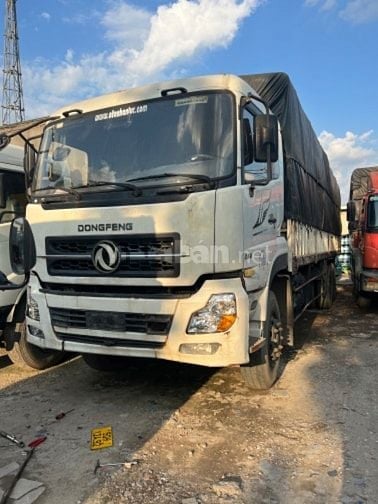 Cần tuyển tài xế chạy xe tải khu vực thủ đức quận 12