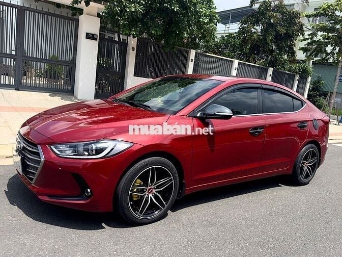 Hyundai Elantra 2018 một chủ sử dụng đi rất ít