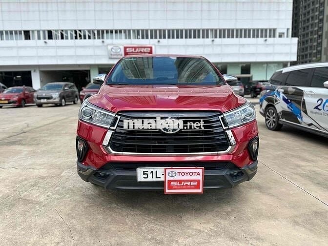 Toyota Innova 2021 Venturer - 22500 km 7c tự động