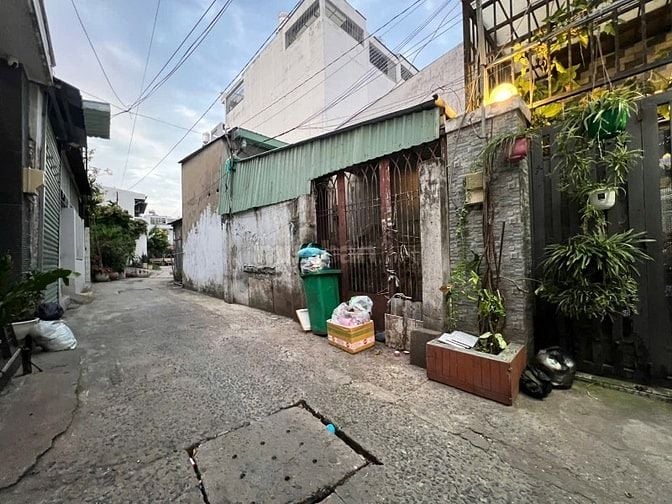 Bán cặp đất đẹp DT: 5x19m, hẻm xe hơi Lê Đức Thọ, P13, giá: 6,34 tỷ/lô