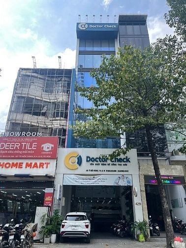 Lời ngay 7 tỷ, mặt tiền Trần Hưng Đạo Q1, DT: 4,8x17 KC 4T hđt 90tr