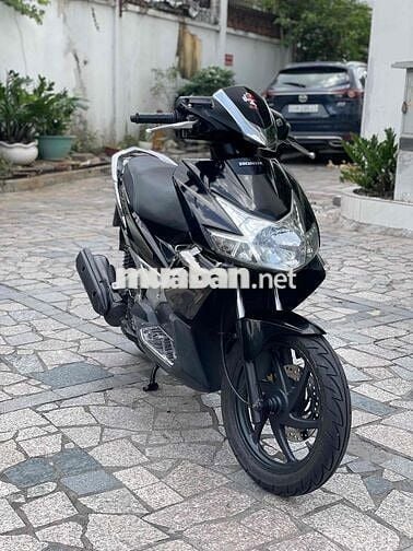 Air Blade Fi 2010 Ngay chủ trả 8tr9 nhận xe