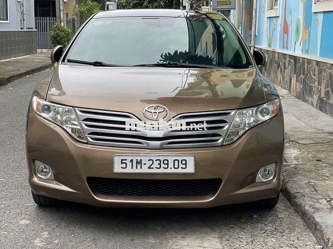 Venza 2.7 AT bản full cực kỳ đẹp.