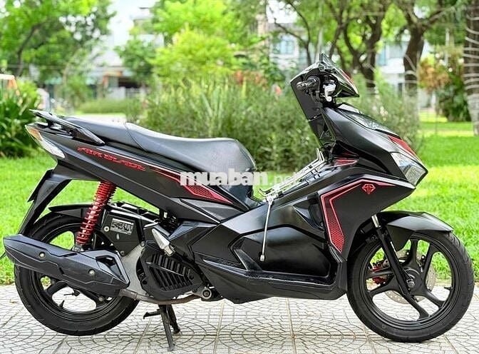 Ab 2018 đen mờ. khoá smarktey biển 43