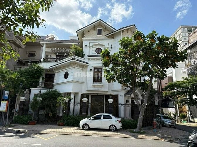Siêu phẩm!! Biệt thự cao cấp 2 mặt tiền đúc 4 tấm ngang 16m 