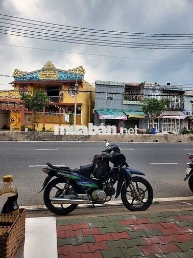 Future 2002 xuống áo WaveAlpha, Xe Đi Cày Hơi Xấu