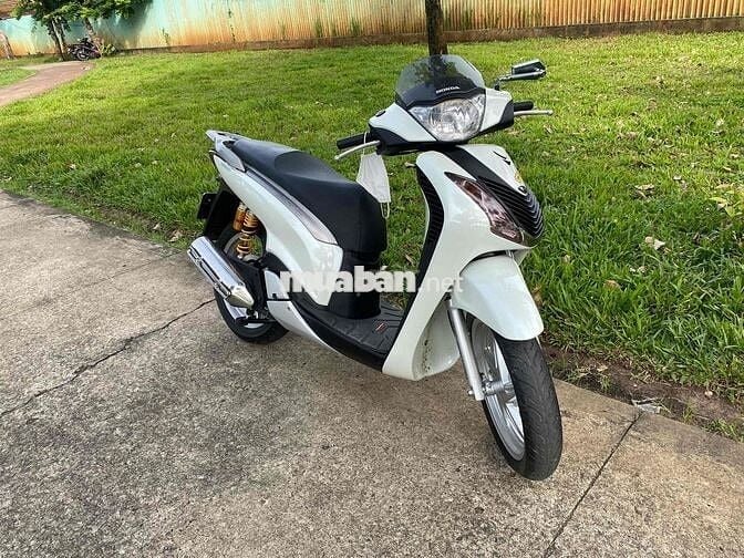 cần tiền gấp nên mình muốn bán xe shy 150i sm105