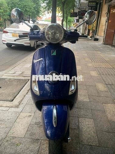 Piaggio Vespa LX chính chủ-xe đẹp-máy cực êm