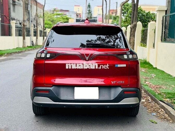 VinFast Lux SA2.0 2021 SA2.0 tiêu chuẩn - 1 km