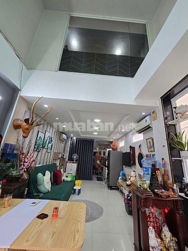 Chủ cần bán gấp!! Nhà mới đúc kiên cố trung tâm Q6 gần chợ Kim Biên