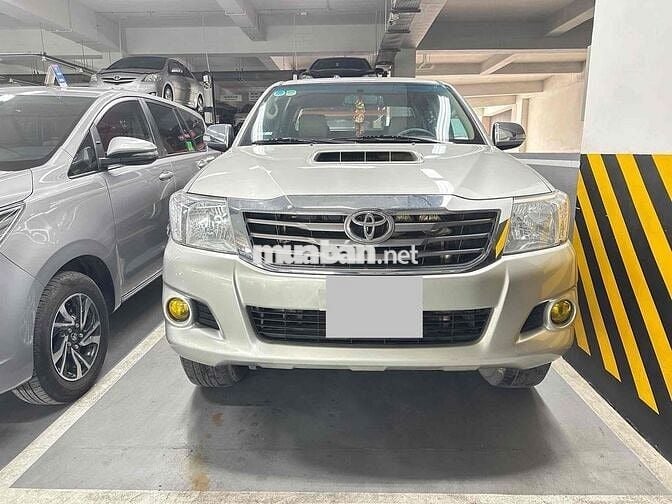 Toyota Hilux 2014 2.5E - 109000 km siêu chất