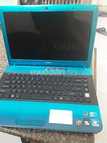 Máy sony vaio pcg 61212w vẫn sử dụng bình thường 