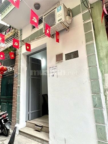 Cho thuê trọ phòng 25m2 50m2 làng Ngọc Hà