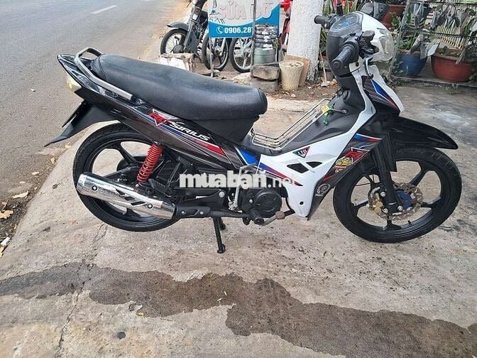 Si 50..Xe đẹp..máy zin..cực êm..72AD