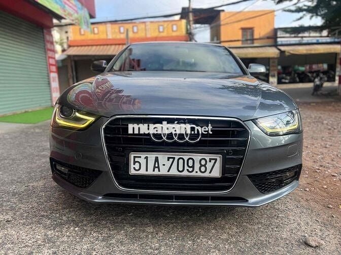 Audi A4 2023 - 120000 km