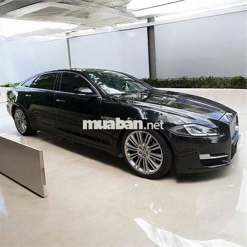 Jaguar XJ series 2016 XJL 3.0 Portfolio - 49000 km