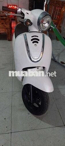 Cần bán chiếc xe tay ga 50cc
