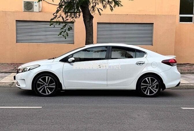Kia Cerato 2017 1.6 AT - 46000 km 1 chủ sử dụng