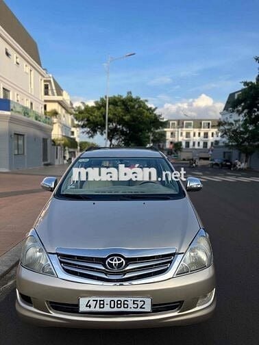Toyota Innova 2008 J - 125465 km
