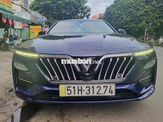 VinFast Lux A2.0 2019 Plus 2.0 AT - 62000 km