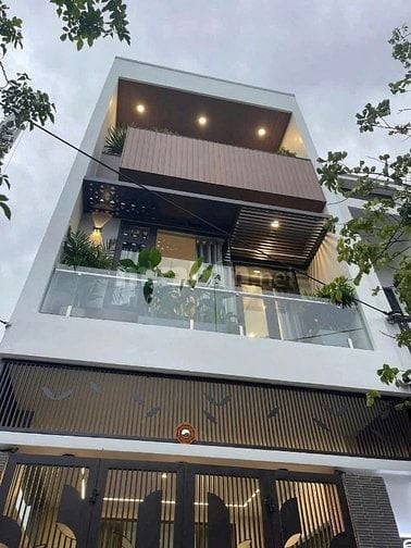 NHÀ HXH 22A/6 PHẠM NGỌC THẠCH Q3 (5X24M) 2 LẦU 4PN. 28TR