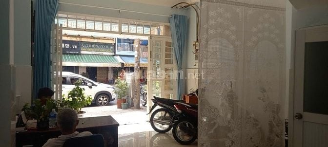 Cho thuê mặt tiền quận 5 mở nhà thuốc tây