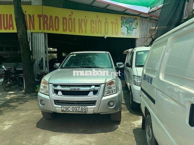 Isuzu Dmax 2011 - 200000 km