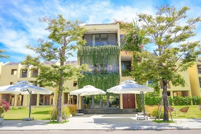 BÁN NHÀ 3 TẦNG ĐÀ NẴNG – NGAY TRUNG TÂM-CHO THUÊ DOANH  THU CAO GIÁ ỐT