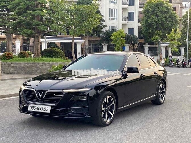 VinFast Lux A2.0 2022 A2.0 plus - 2 km