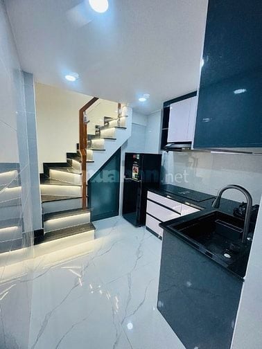 Bán nhà mặt tiền Nhật Tảo- Nguyễn Tri Phương P9 Quận 10 4 tầng 10.8tỷ 