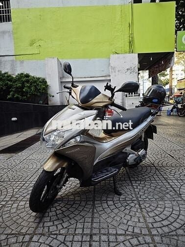 Honda air blade 2012 Gold Edition 95% blue card