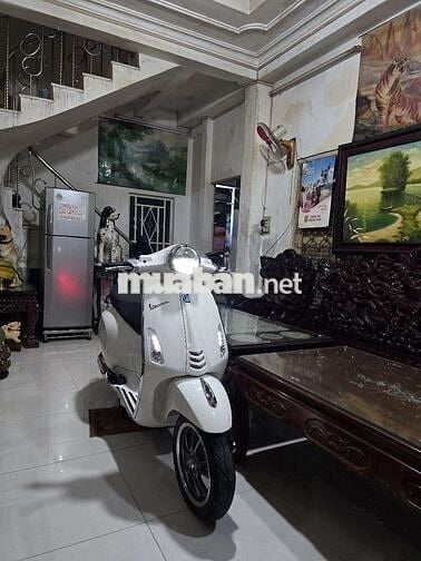ít đi nên bán vespa prima 2014 zin còn rất mới