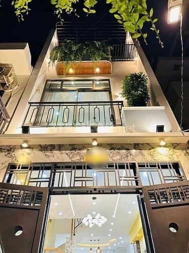 Nhà SHR cần bán gấp 63m2 Hoàng Hoa Thám, P5, Bình Thạnh giá 2tỷ300tr