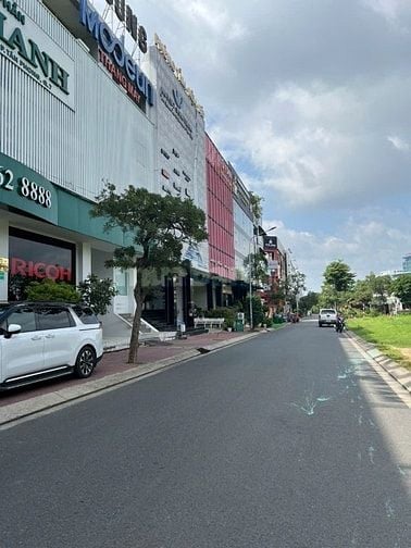 Bán nhà hướng tây khu Kim Sơn MT đường Nguyễn Hữu Thọ 