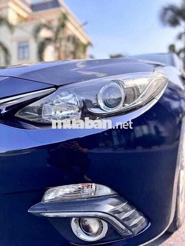 Mazda 3 2016 1.5 AT Sedan - 70000 km