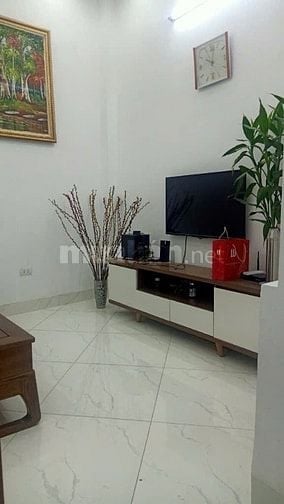 BÁN NHÀ 4 TẦNG ĐẸP – TẶNG TOÀN BỘ NỘI THẤT – CHỦ THIỆN CHÍ – HỮU LÊ, T