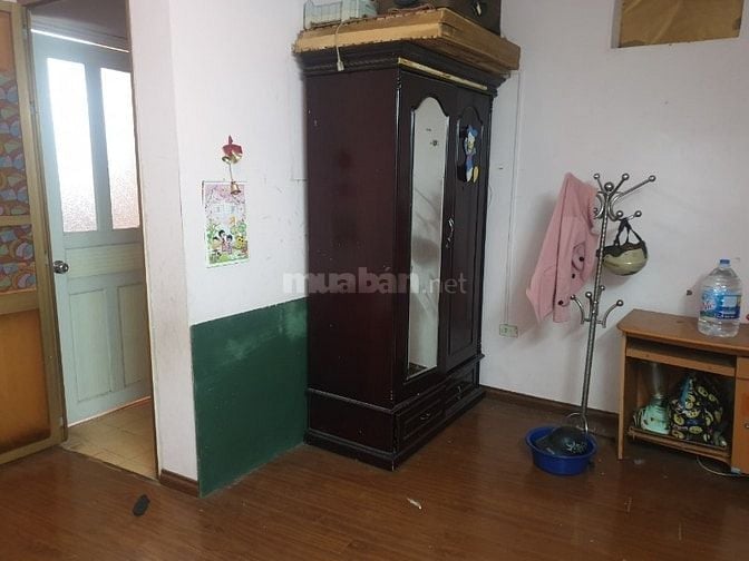 Chính chủ cho thuê phòng trọ tại phố Hàng Quạt giá rẻ