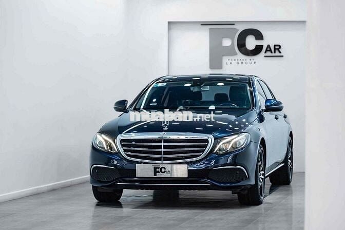 Mercedes E200 2016 - Xanh Cavansite - Nâu Giá Tốt