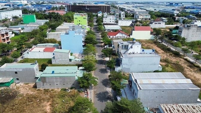 BÁN GẤP ĐẤT NỀN 100% THỔ CƯ SỔ HỒNG RIÊNG XÂY TỰ DO GIÁ CHỦ ĐẦU TƯ